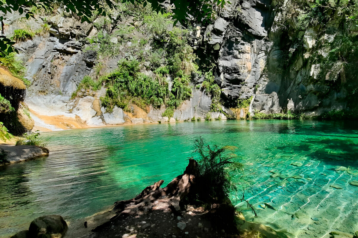 La Cebolla, oasis de cascadas y fosas color turquesa en Nuevo León - Soy Puro Mexicano